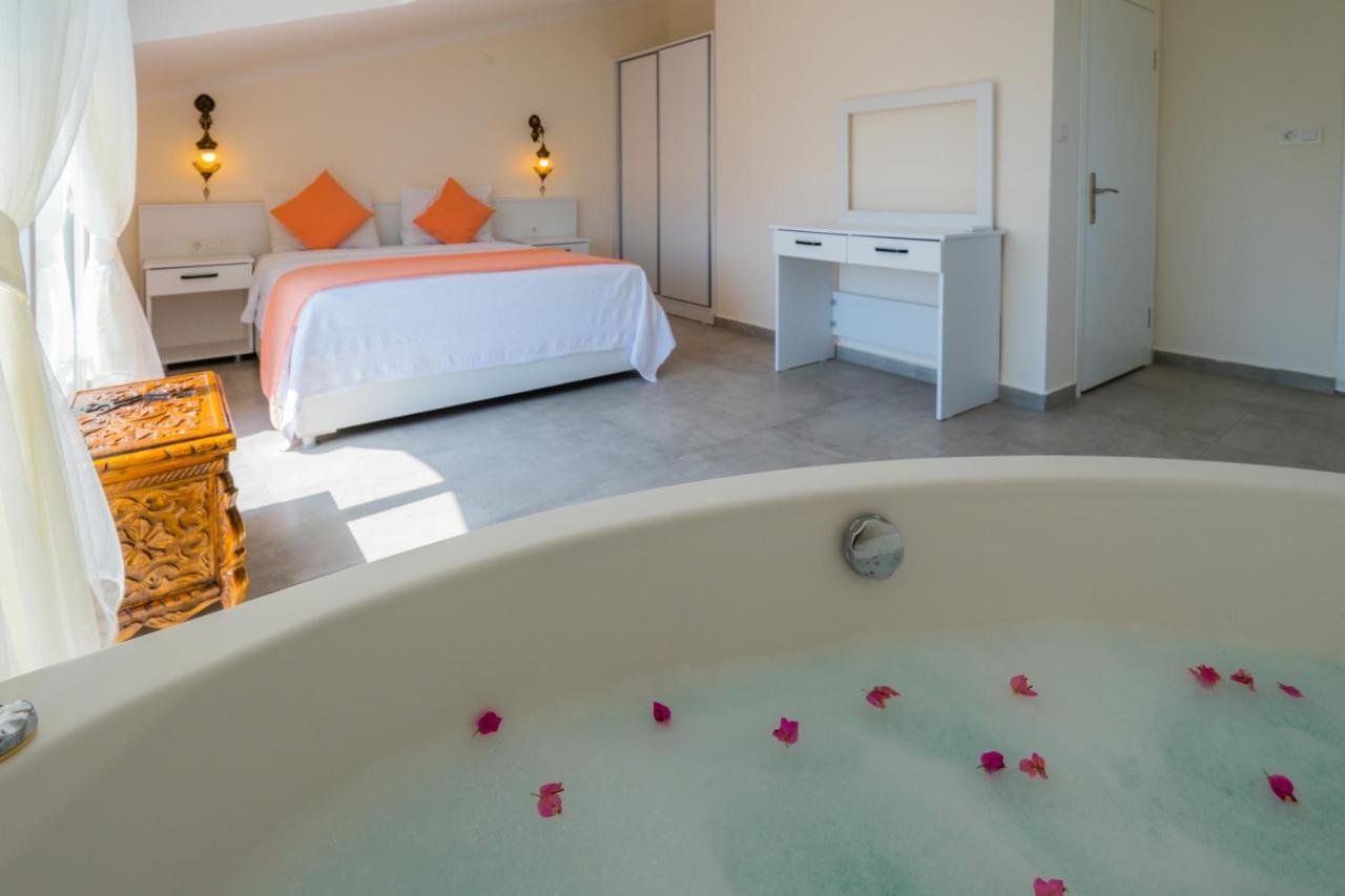 Infinity Beyaz Villa Fethiye Eksteriør billede